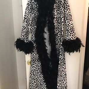 Cruella Deville costume Coat